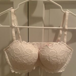 Victoria Secret Bra size 32DD